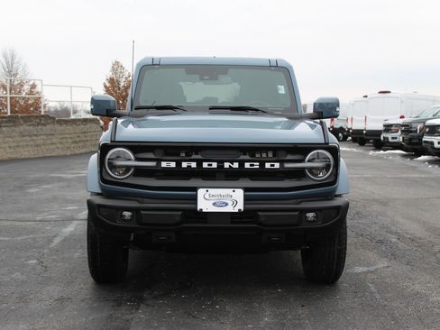 New 2025 Ford Bronco Outer Banks image 8