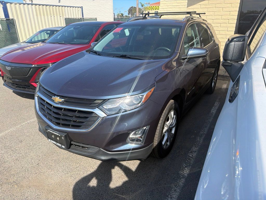 Used 2018 Chevrolet Equinox LT FWD image 1