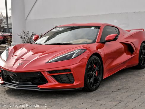 Used 2020 Chevrolet Corvette Stingray Premium Cpe w/ 3LT Preferred Equipment Group image 4
