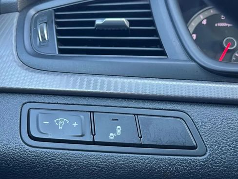 Used 2018 Hyundai Sonata Sport image 20