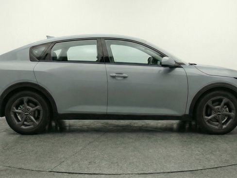 Used 2025 Kia K4 FWD image 11