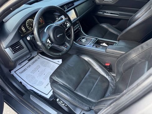 Used 2016 Jaguar XF S AWD/4WD image 10