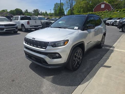 Certified 2026 Jeep Compass Limited w/ Sun, Sound & Navigation Group AWD/4WD image 3