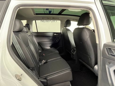 Used 2021 Volkswagen Tiguan SEL image 18