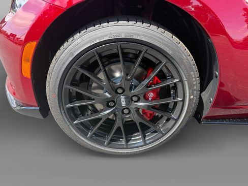 New 2025 MAZDA MX-5 Miata Club w/ Brembo/BBS Recaro Package image 9