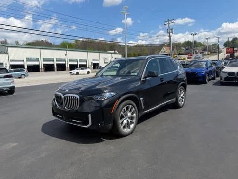 Certified 2024 BMW X5 xDrive50e w/ Executive Package AWD/4WD image 3