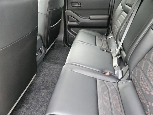 Used 2026 Nissan Frontier Pro-X w/ Pro Premium Package image 19