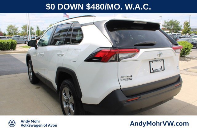 Used 2025 Toyota RAV4 XLE AWD/4WD image 4
