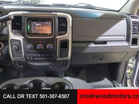 Used 2015 RAM 2500 SLT AWD/4WD image 47