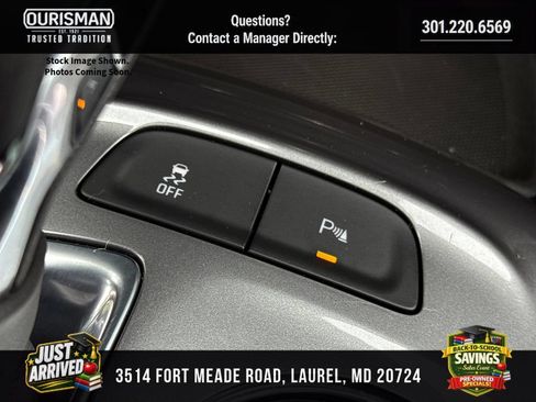 Used 2024 Chevrolet Malibu LT FWD image 25