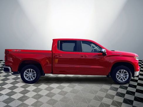 Used 2024 Chevrolet Silverado 1500 LT AWD/4WD image 6