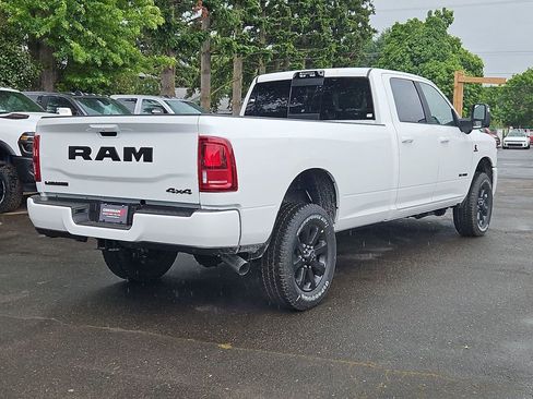 New 2026 RAM 2500 Laramie w/ Night Edition AWD/4WD image 7