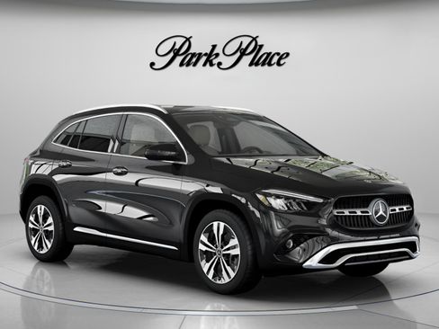 Used 2026 Mercedes-Benz GLA 250 4MATIC image 32