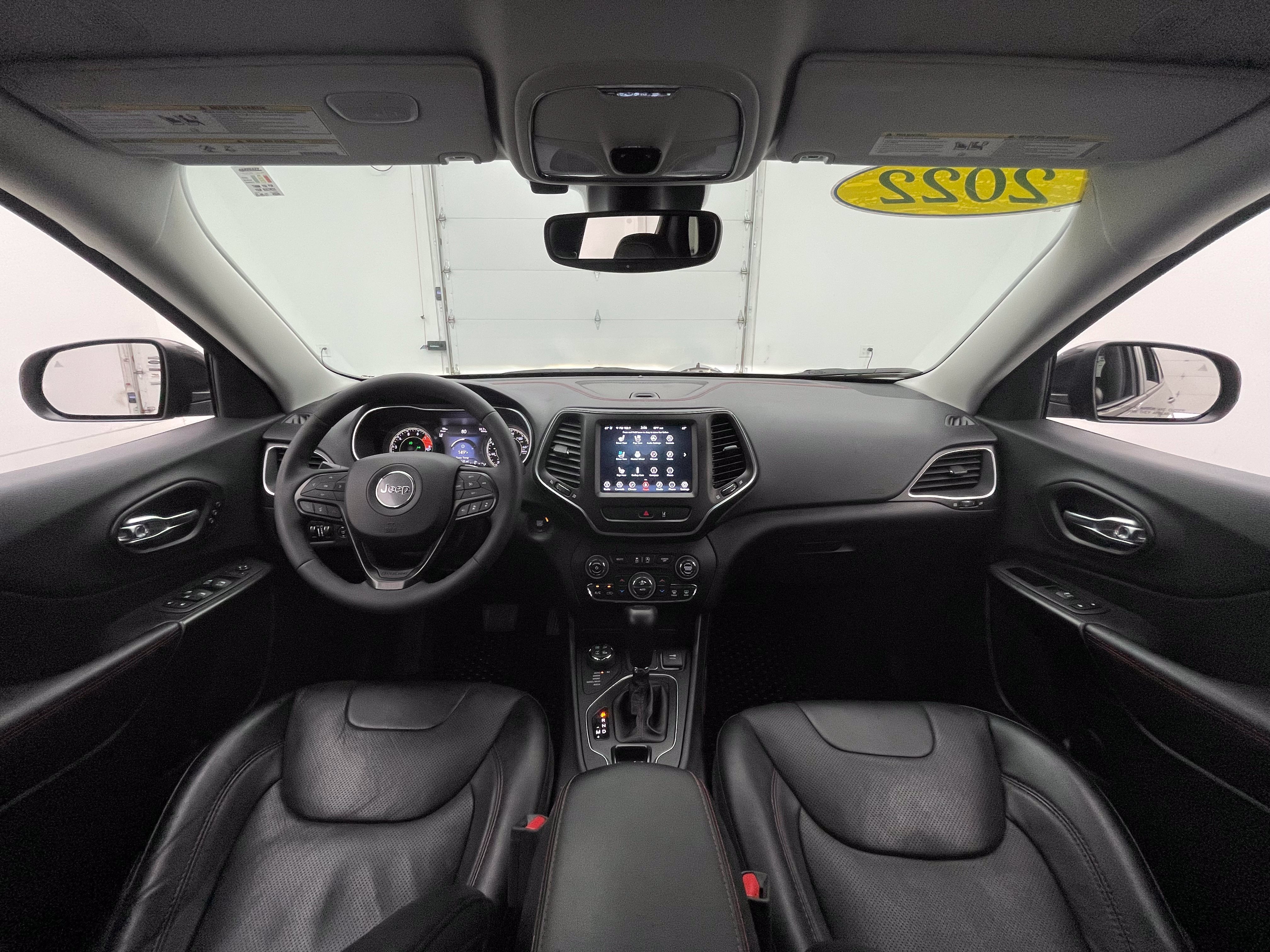 Used 2022 Jeep Cherokee Trailhawk w/ Premium Leather Package AWD/4WD image 3