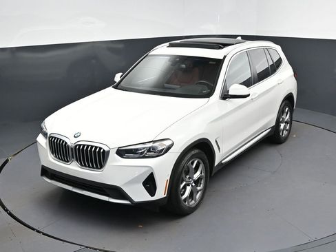 Certified 2024 BMW X3 sDrive30i w/ Convenience Package RWD image 30