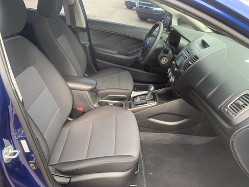 Used 2017 Kia Forte LX w/ LX Popular Package image 26