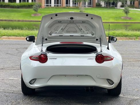 Used 2016 MAZDA MX-5 Miata Sport RWD image 34