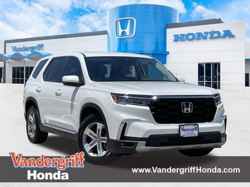 Certified 2024 Honda Pilot EX-L image 1