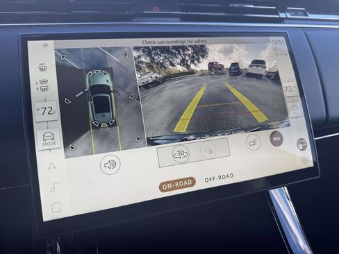 Used 2024 Land Rover Range Rover Sport Dynamic SE image 23