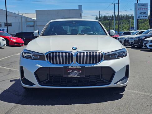 Used 2026 BMW 330i Sedan w/ M Sport Package RWD image 8