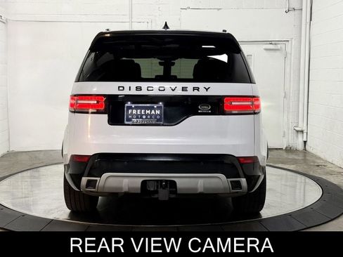 Used 2017 Land Rover Discovery HSE AWD/4WD image 7