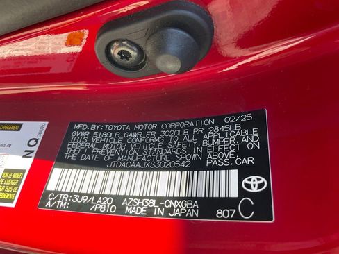 Used 2025 Toyota Crown Signia w/ Advanced Technology Package image 15