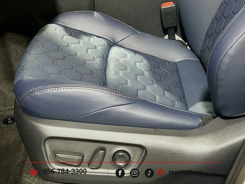 New 2026 Toyota 4Runner Platinum AWD/4WD image 19