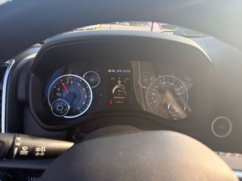 Used 2024 RAM 1500 Big Horn AWD/4WD image 19