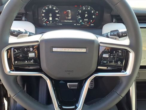 New 2026 Land Rover Discovery Sport Landmark image 11