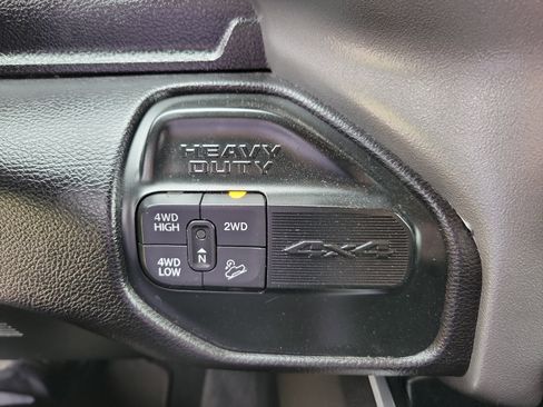 Used 2024 RAM 2500 Big Horn w/ Off Road Package image 14