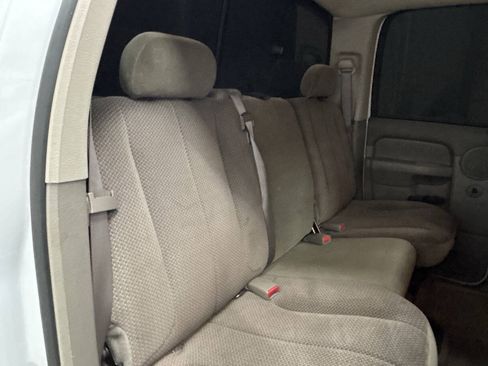 Used 2005 Dodge Ram 1500 Truck SLT RWD image 25