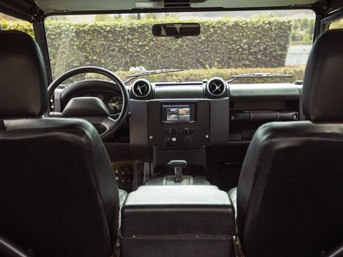 Used 1995 Land Rover Defender 90 AWD/4WD image 25