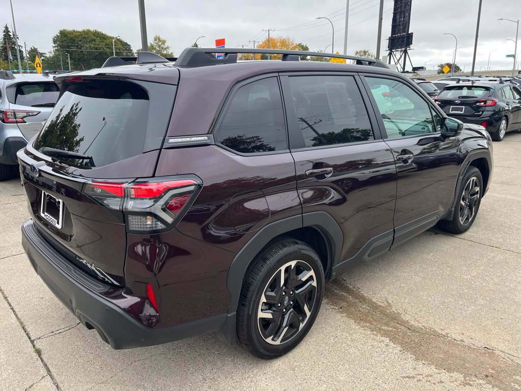 Used 2026 Subaru Forester Limited AWD/4WD image 3