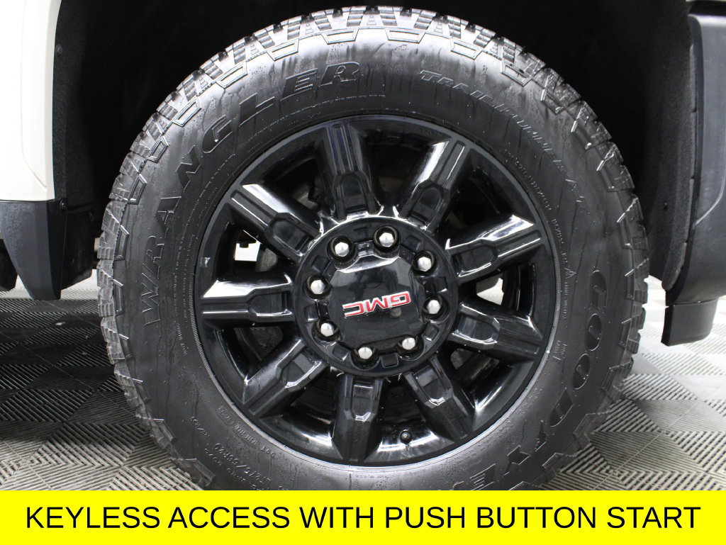 Used 2026 GMC Sierra 2500 AT4 w/ AT4 Premium Plus Package AWD/4WD image 13