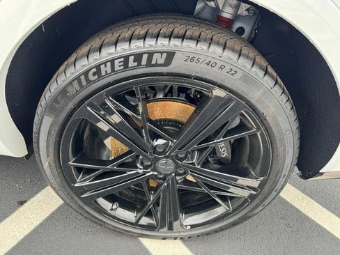 New 2026 Genesis GV80 3.5T e-SC image 8