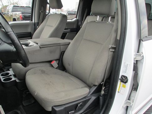 Used 2015 Ford F150 XLT w/ Equipment Group 302A Luxury image 16