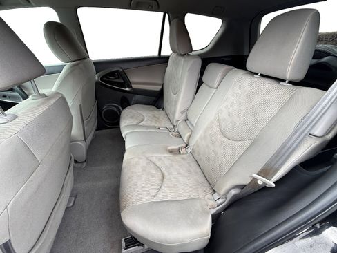 Used 2011 Toyota RAV4 2WD w/ Base L4 Extra Value Pkg image 16