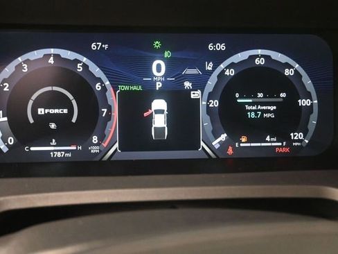 Used 2025 Toyota Tacoma TRD Sport RWD image 10