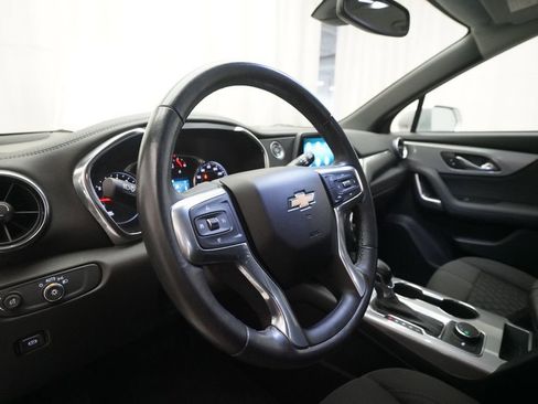 Used 2019 Chevrolet Blazer LT FWD image 8