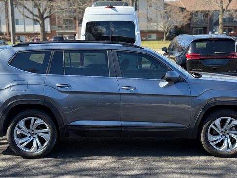 Used 2023 Volkswagen Atlas SE image 8