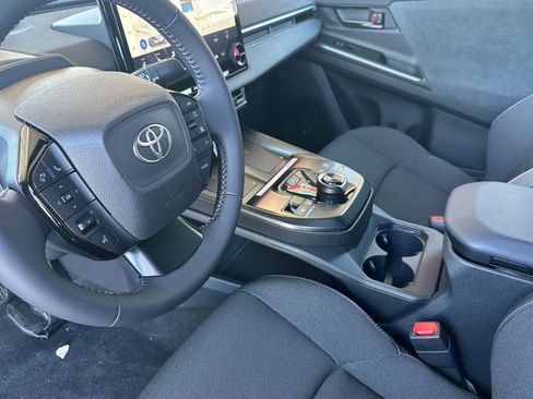 New 2026 Toyota C-HR AWD/4WD image 9