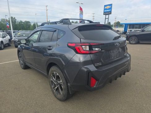 Used 2024 Subaru Crosstrek 2.0i Premium AWD/4WD image 8