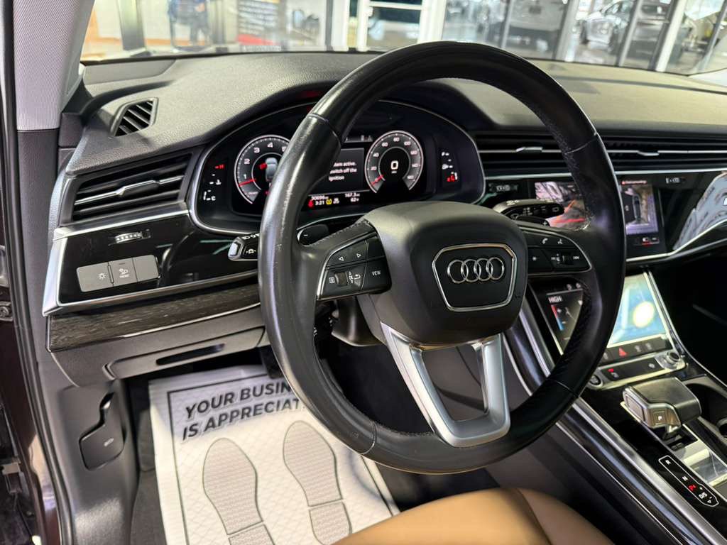 Used 2022 Audi Q7 3.0T Premium Plus AWD/4WD image 30