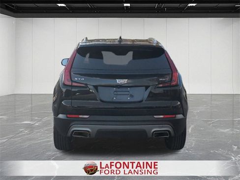 Used 2023 Cadillac XT4 Premium Luxury image 4