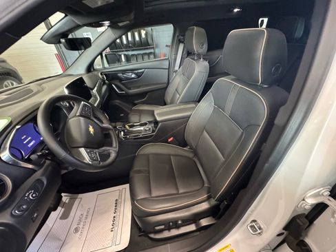 Used 2023 Chevrolet Blazer Premier w/ Driver Confidence II Package image 19