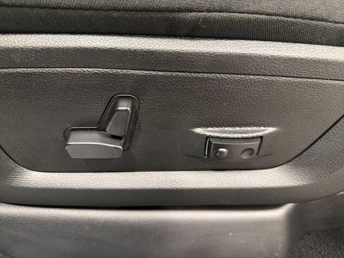 Used 2026 RAM 3500 Big Horn image 18