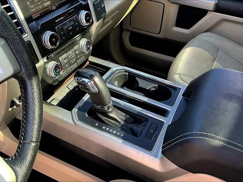 Used 2015 Ford F150 Lariat w/ Equipment Group 502A Luxury AWD/4WD image 21