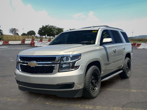 Used 2016 Chevrolet Tahoe LS AWD/4WD image 4
