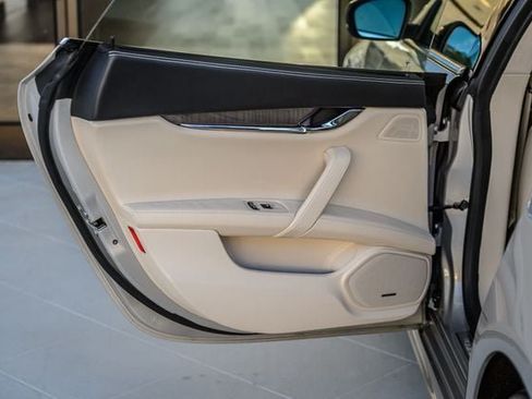 Used 2018 Maserati Quattroporte S GranLusso RWD image 55