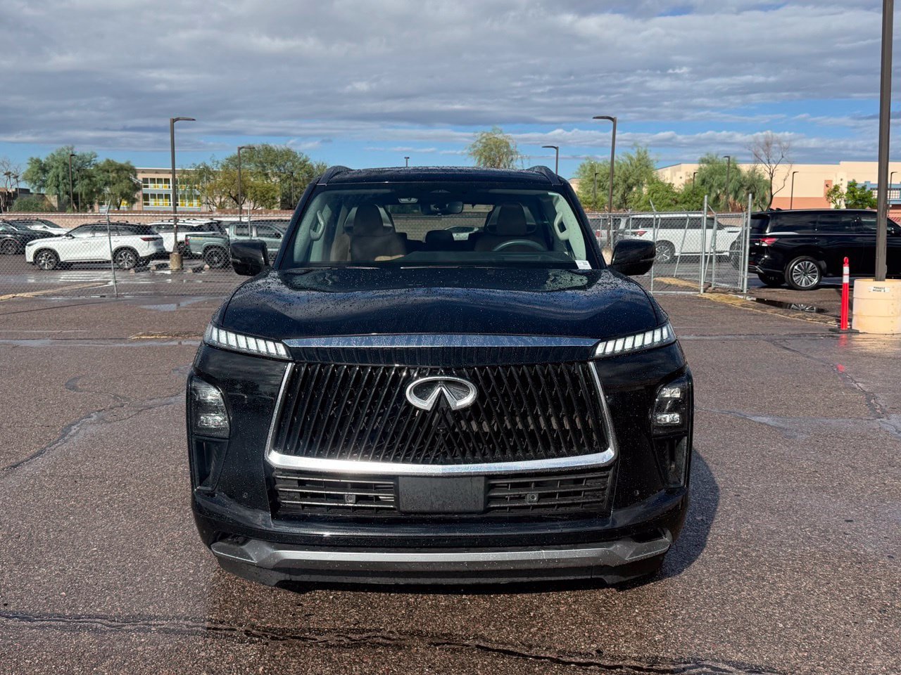Certified 2025 INFINITI QX80 Sensory AWD/4WD image 2